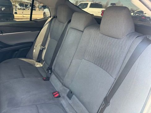 Used 2025 Toyota Camry LE w/ Convenience Package image 11