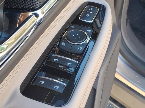 Certified 2020 Lincoln Corsair Reserve w/ Elements Package image 14