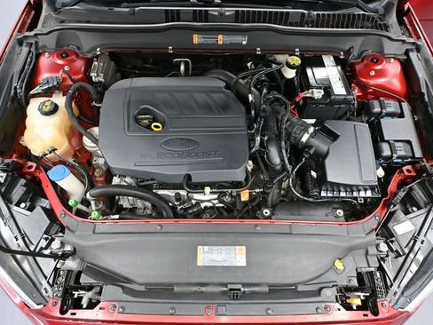 Used 2017 Ford Fusion SE w/ Fusion SE Technology Package image 47