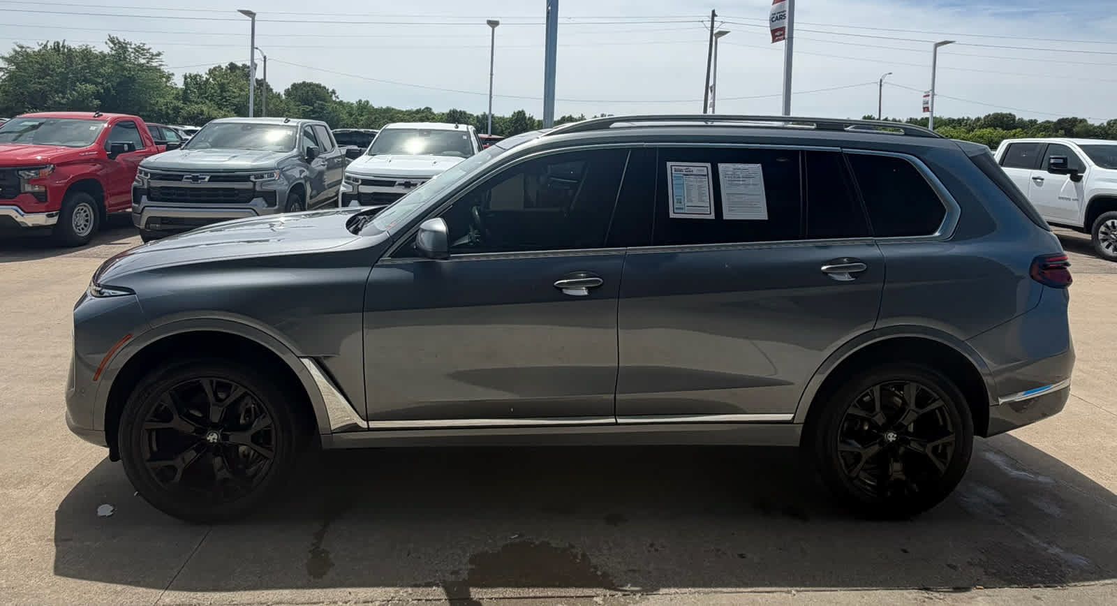 Used 2023 BMW X7 xDrive40i w/ Premium Package AWD/4WD image 2