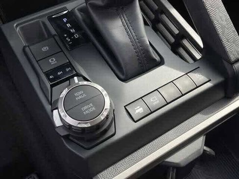 New 2024 Toyota Tacoma Limited w/ Limited Package (LT) image 25