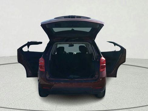 Used 2017 Chevrolet Equinox LT w/ Convenience Package image 12