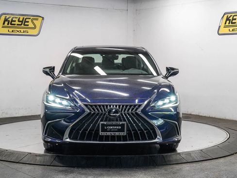 Used 2025 Lexus ES 300h w/ Accessory Package (Z2) FWD image 6