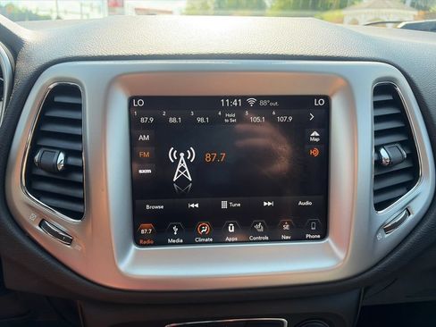 Used 2019 Jeep Compass High Altitude AWD/4WD image 19