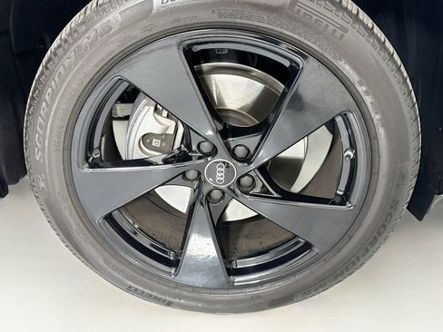Certified 2025 Audi Q5 Premium w/ Premium Plus AWD/4WD image 32