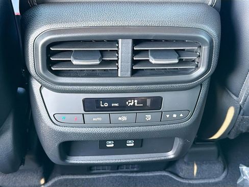 Used 2026 Honda Pilot EX-L image 23