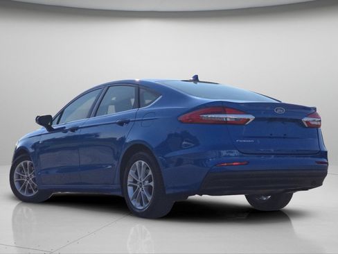 Certified 2020 Ford Fusion SE FWD image 13