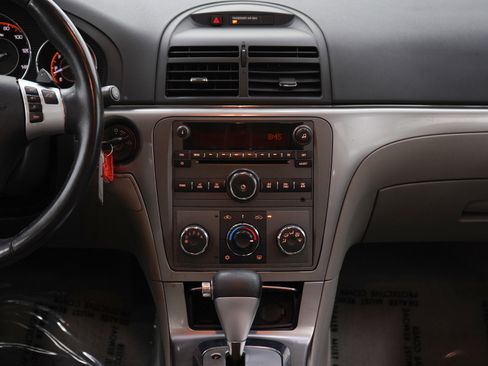 Used 2009 Saturn Aura XE FWD image 15