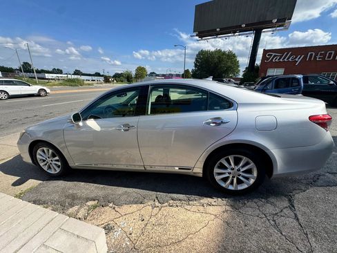 Used 2010 Lexus ES 350 FWD image 6