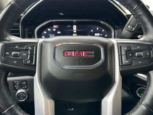 Certified 2025 GMC Sierra 1500 SLT image 29
