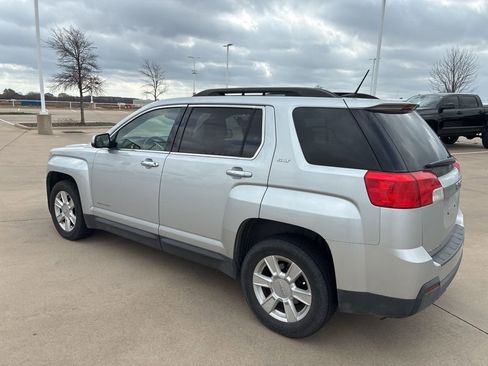 Used 2013 GMC Terrain SLT w/ LPO, Chrome Package image 3