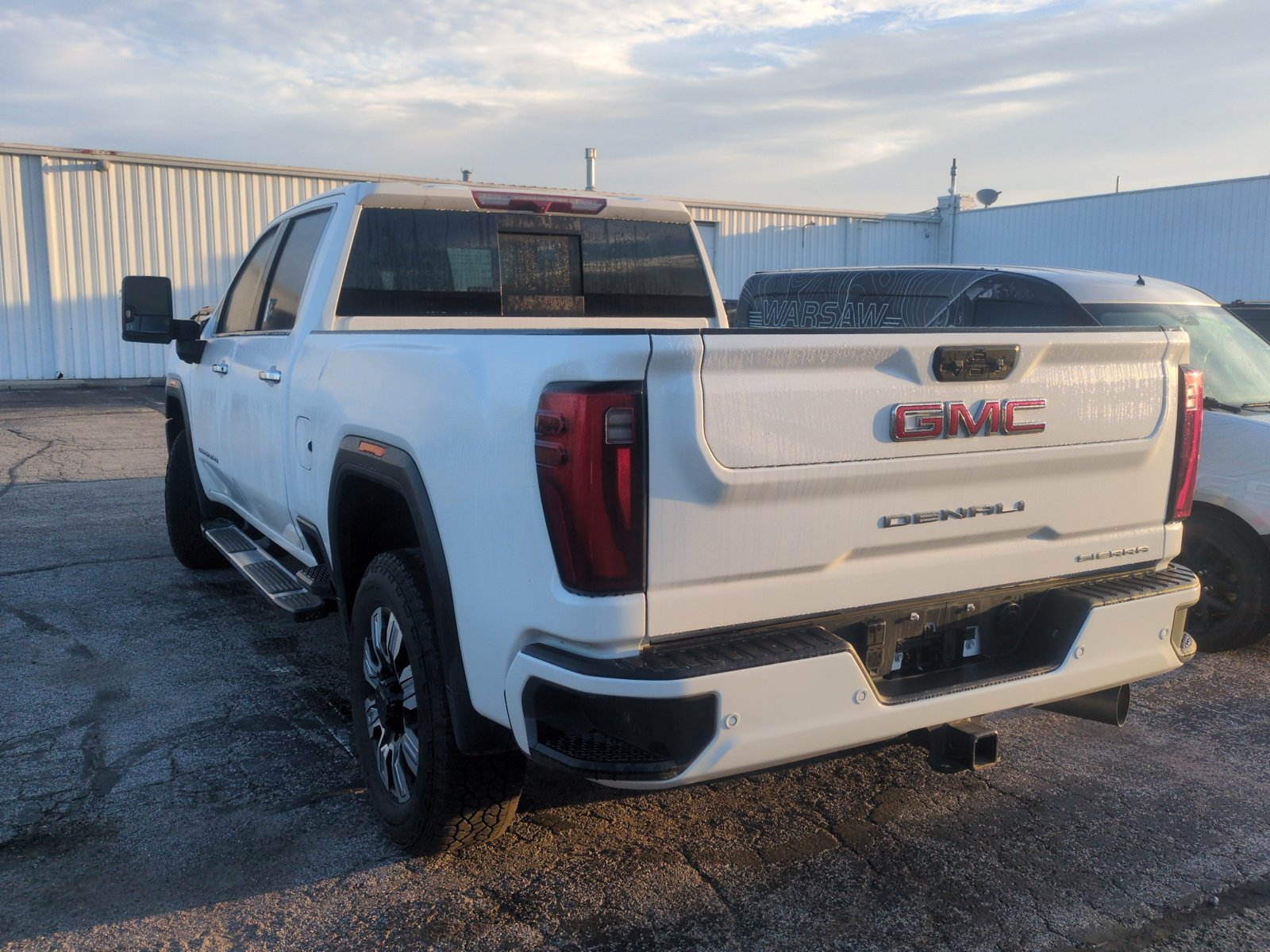 Used 2025 GMC Sierra 2500 AT4 AWD/4WD image 6
