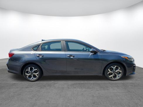 Used 2021 Kia Forte LXS FWD image 18