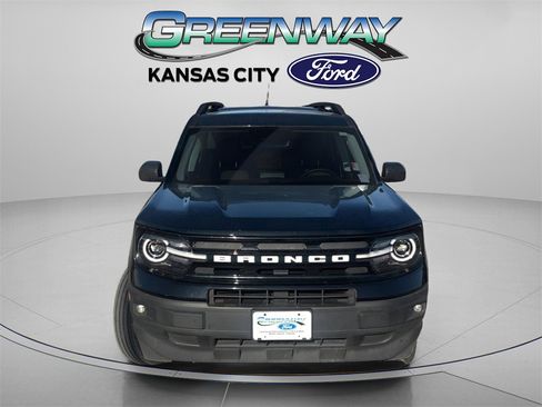 Used 2024 Ford Bronco Sport Outer Banks w/ Tech Package image 2