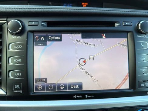 Used 2015 Toyota Highlander Limited Platinum image 38