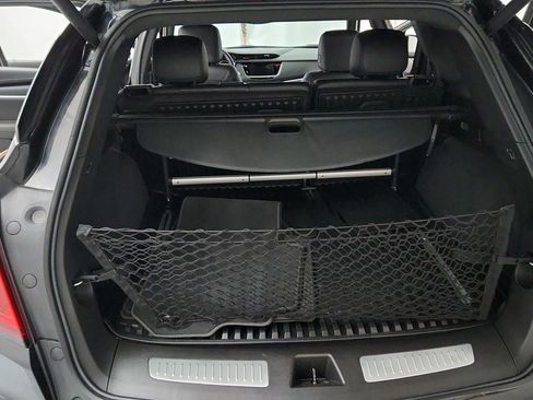 Certified 2025 Cadillac XT5 Premium Luxury w/ LPO, Floor Liner Package AWD/4WD image 17