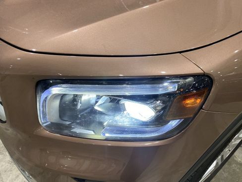 Used 2022 Mercedes-Benz GLB 250 image 17