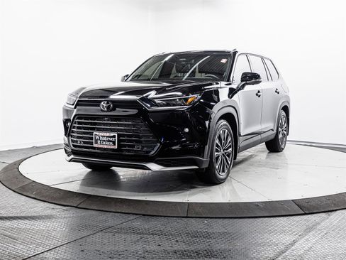Certified 2025 Toyota Grand Highlander AWD Hybrid image 3