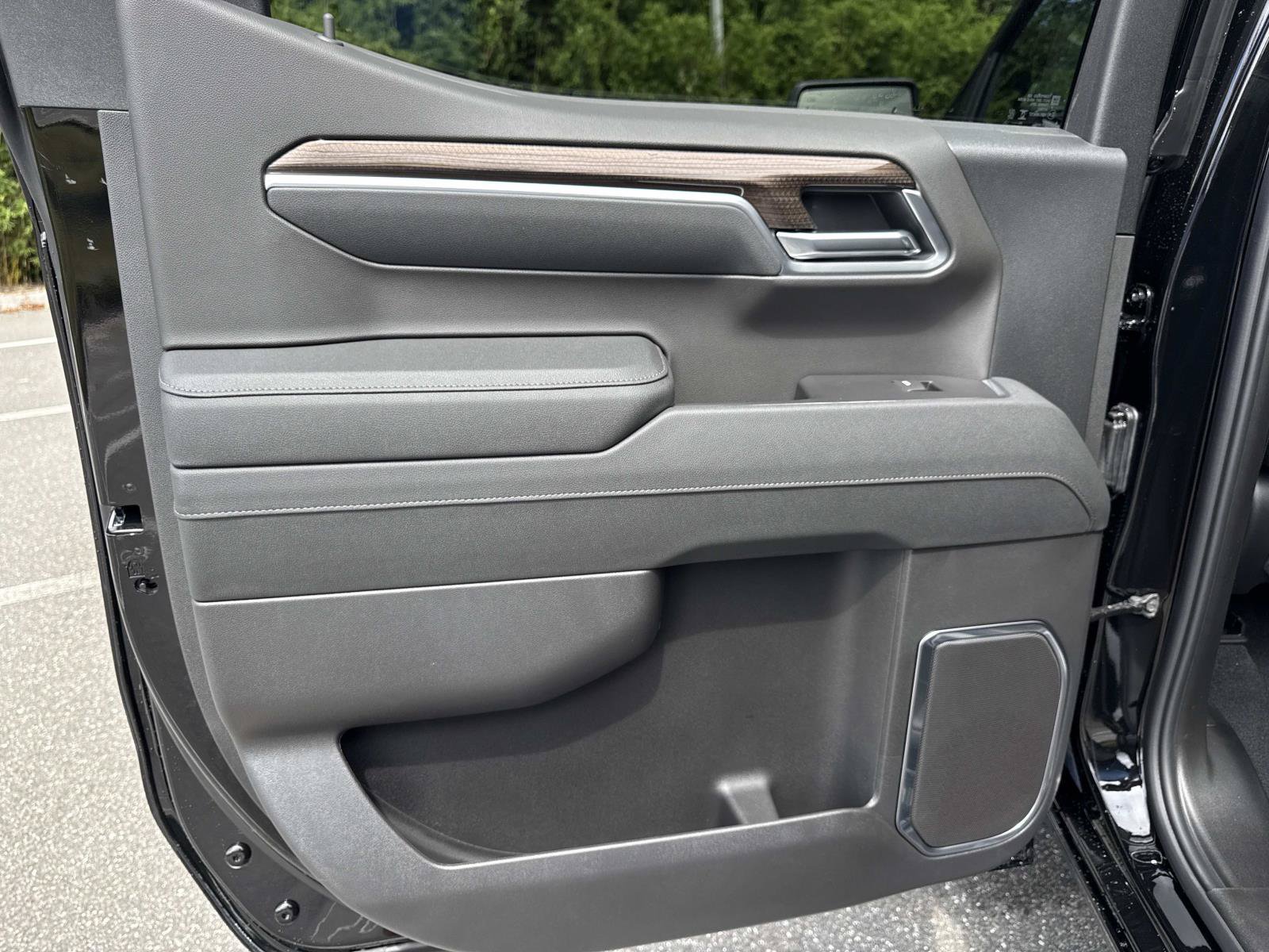 New 2026 Chevrolet Silverado 1500 RST w/ Safety Package AWD/4WD image 9