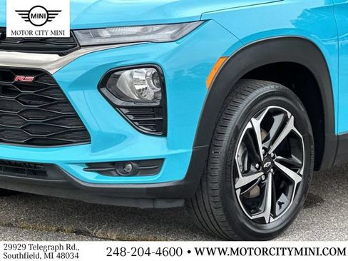 Used 2021 Chevrolet TrailBlazer RS w/ Sun and Liftgate Package AWD/4WD image 10