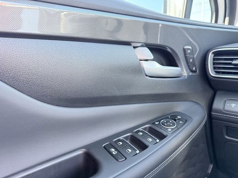 Used 2021 Hyundai Santa Fe Limited image 12