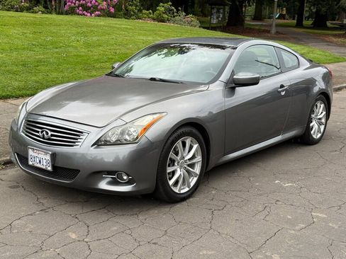 Used 2012 INFINITI G37 Journey w/ Premium Pkg RWD image 1
