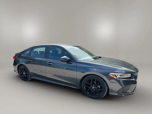 Used 2024 Honda Civic Sport image 11