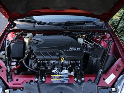 Used 2008 Chevrolet Impala LTZ image 18