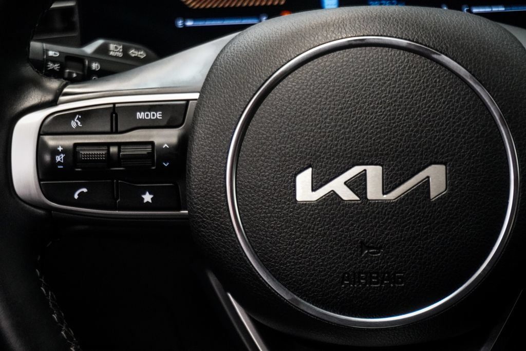 Used 2025 Kia K5 GT-Line FWD image 15