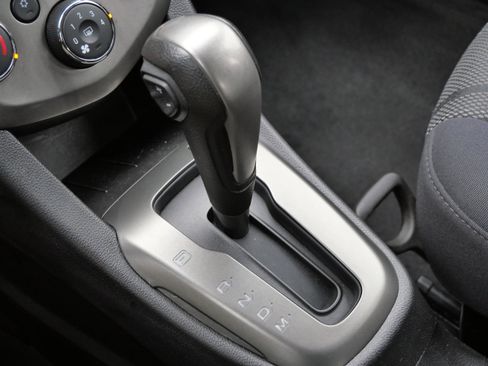 Used 2012 Chevrolet Sonic LT image 26