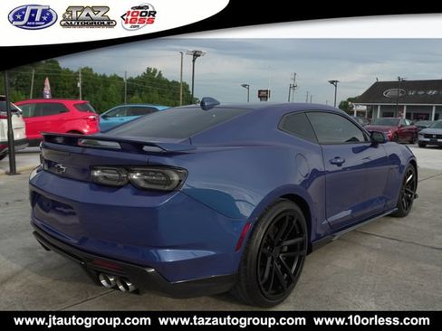 Used 2020 Chevrolet Camaro SS RWD image 9