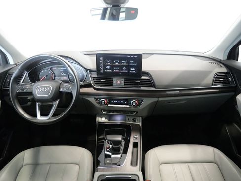 Used 2022 Audi Q5 2.0T Premium w/ Convenience Package image 13