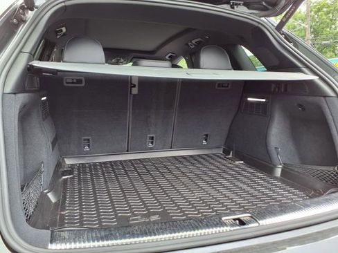 Used 2023 Audi SQ5 Premium Plus w/ Premium Plus Package image 19