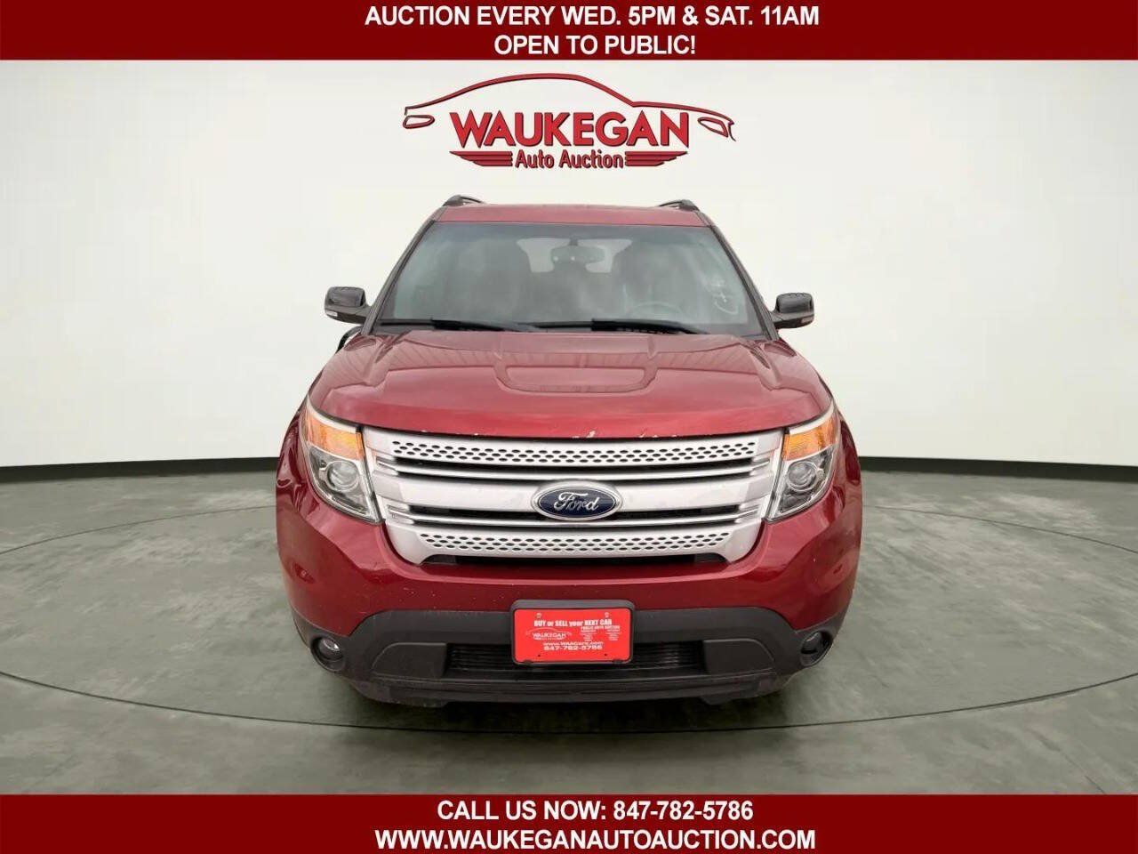 Used 2013 Ford Explorer XLT AWD/4WD image 2