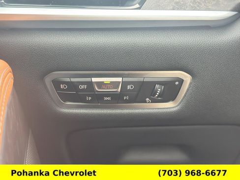 Used 2022 BMW X7 M50i w/ Dynamic Handling Package AWD/4WD image 17