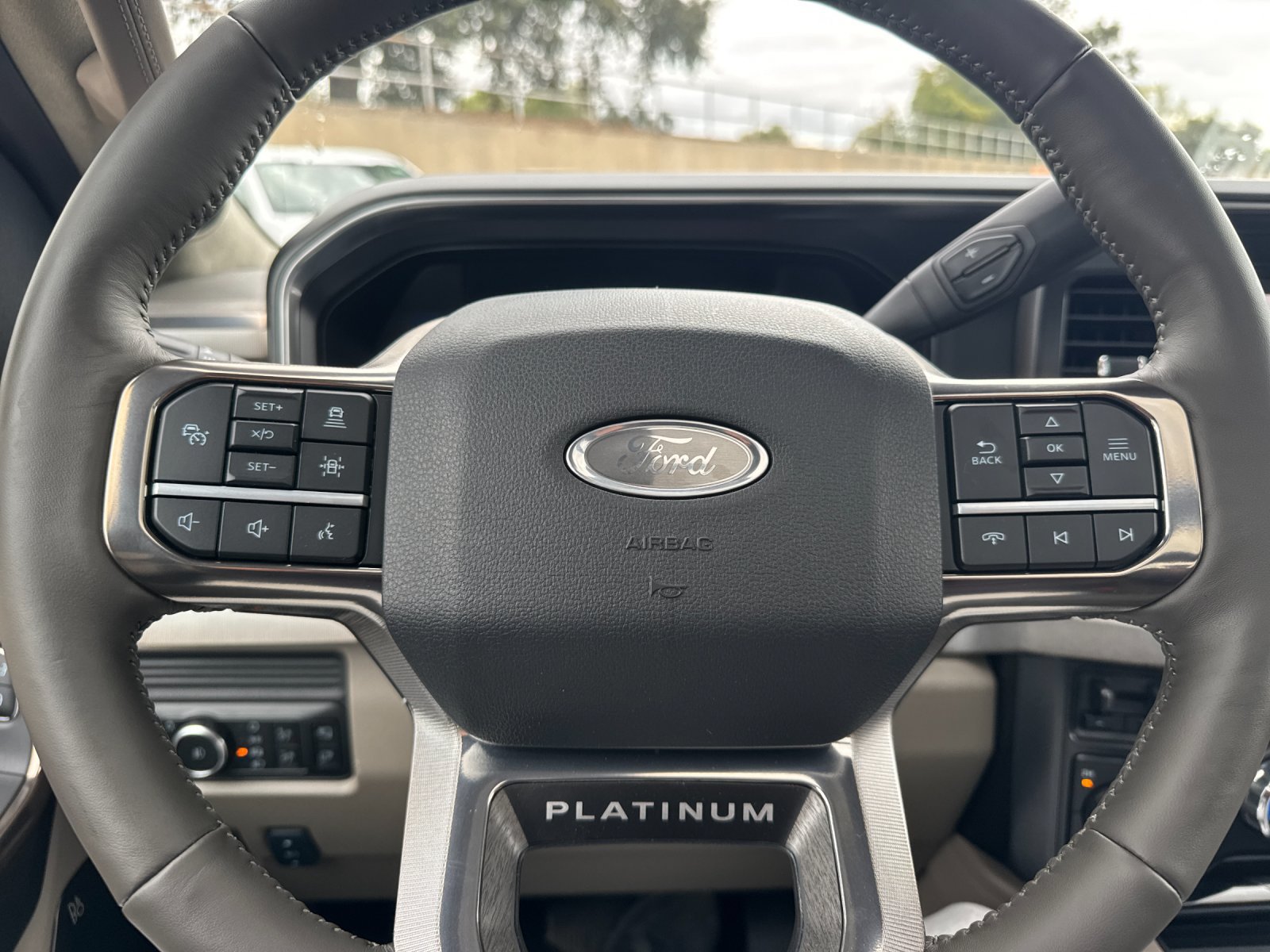 New 2026 Ford F250 Platinum w/ Platinum Plus Package AWD/4WD image 27