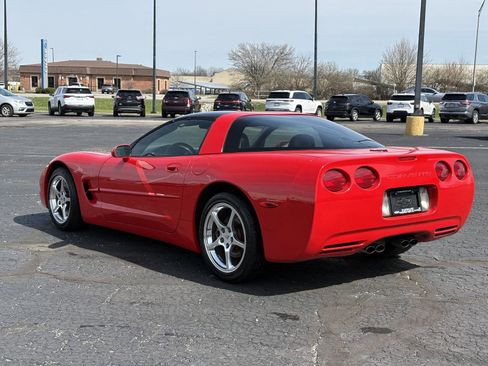 Used 2001 Chevrolet Corvette Coupe w/ Preferred Equipment Group2 image 5
