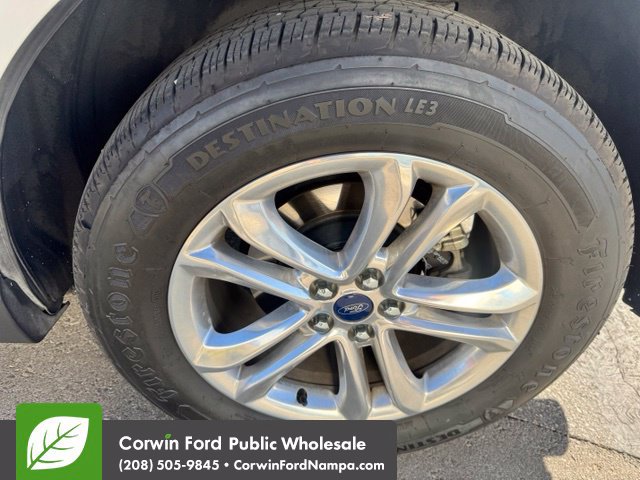 Used 2018 Ford Edge SEL FWD image 12