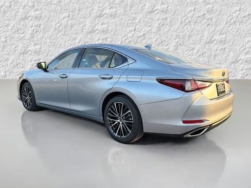 New 2025 Lexus ES 350 w/ Premium Package image 5