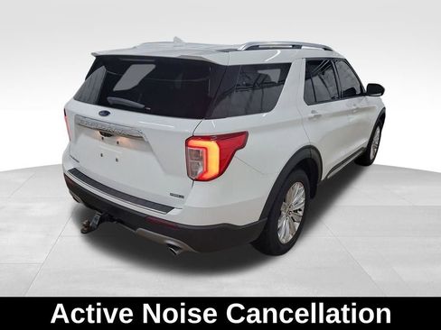 Used 2020 Ford Explorer Limited w/ Hybrid Equipment Group 310A image 8