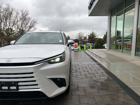 Certified 2025 Lexus TX 350 AWD w/ Technology Package image 23