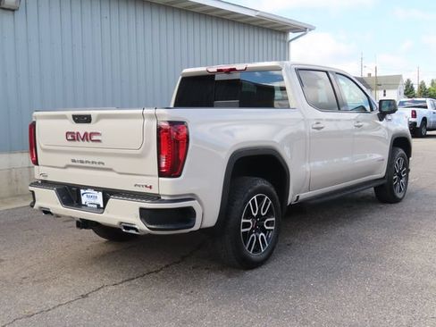 Used 2026 GMC Sierra 1500 AT4 w/ Technology Package AWD/4WD image 3
