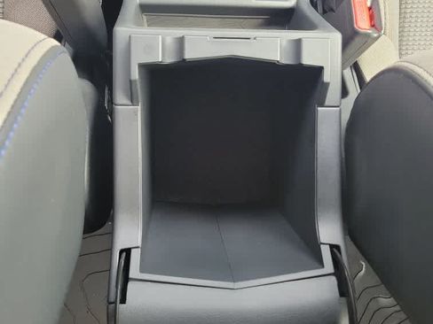 Certified 2025 Subaru Forester Premium AWD/4WD image 19