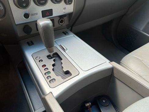 Used 2006 Nissan Armada LE w/ (U06) Technology Pkg (LE) image 53