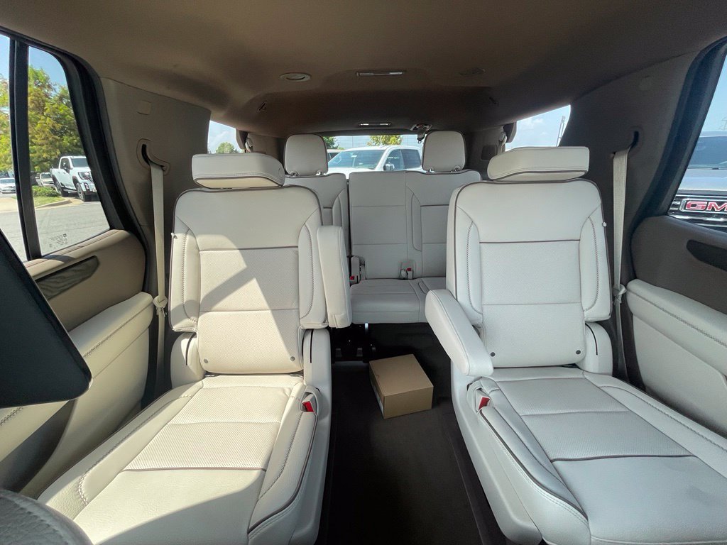 New 2026 GMC Yukon Denali w/ Advanced Technology Package AWD/4WD image 20