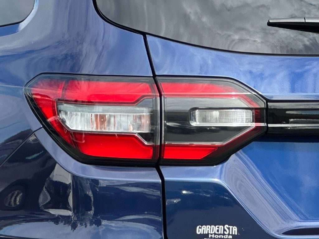 Used 2023 Honda Pilot Sport image 8