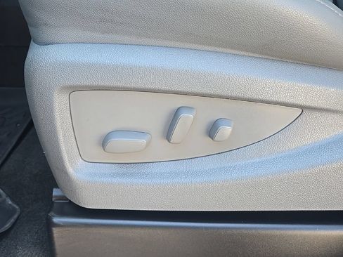 Used 2015 Chevrolet Silverado 2500 LTZ w/ LTZ Plus Package AWD/4WD image 16