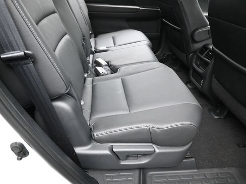 Used 2023 Honda Passport EX-L image 41