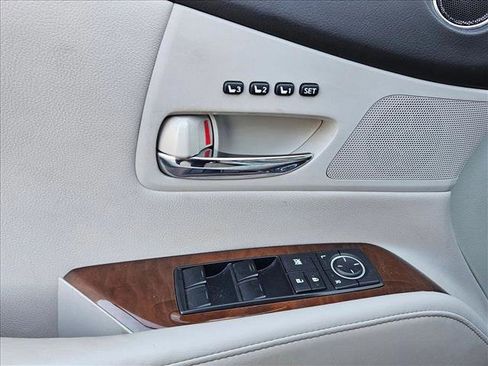 Used 2011 Lexus RX 350 2WD w/ Premium Pkg image 6