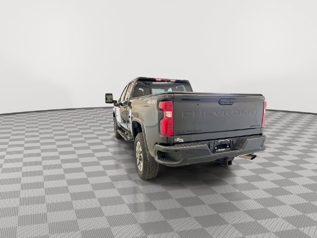 Certified 2022 Chevrolet Silverado 2500 Custom w/ Custom Convenience Package AWD/4WD image 10
